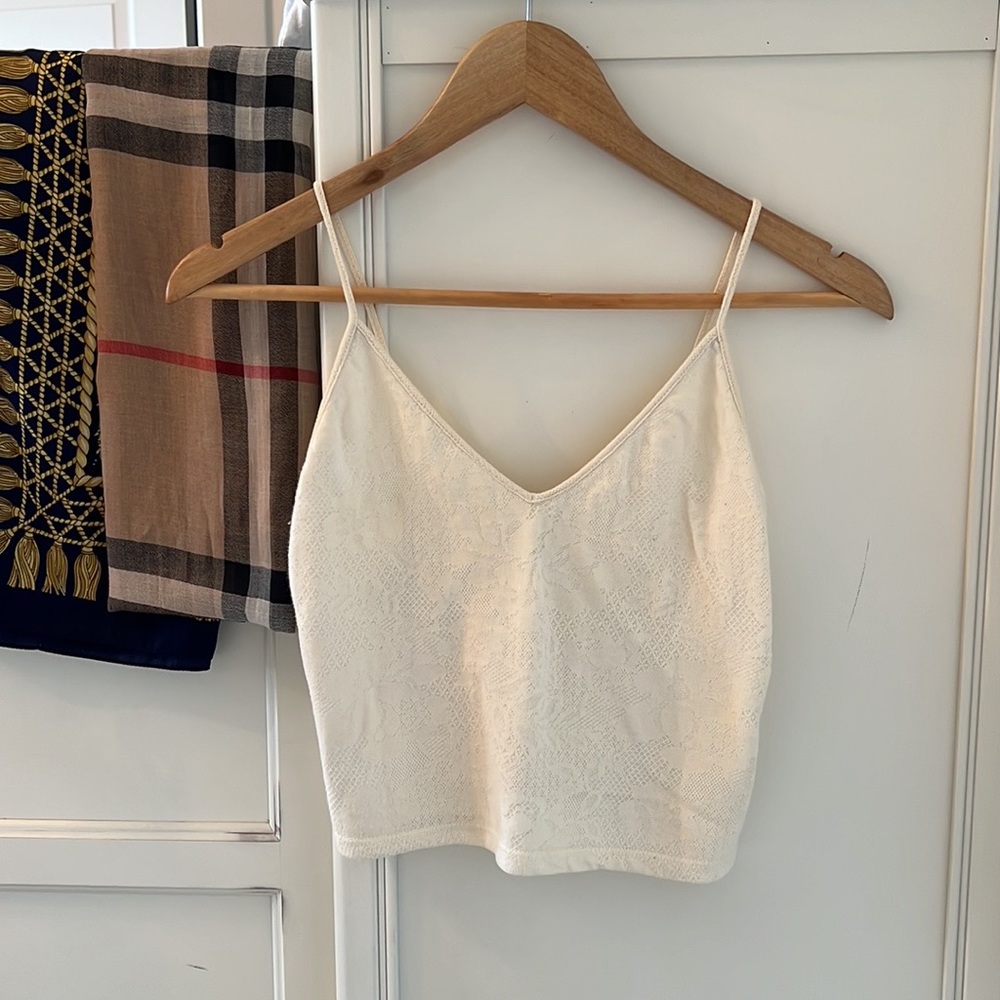 Brandy Melville Women's Tank Top Blouse - Picture 3 of 9